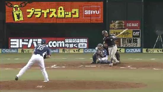 ７回表３田村ショートゴロ３塁ランナータッチアウト (3)