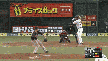 ５回裏５おかわり四球１塁２塁メヒアショートライナー (1)