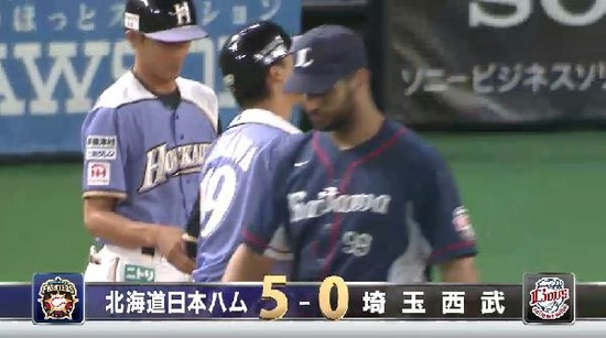 ５回裏４石川タイムリー (3)