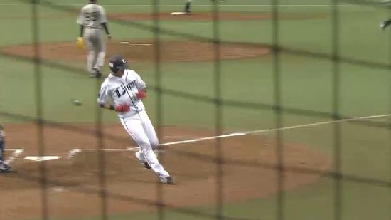 ２回裏３渡辺タイムリー (2)