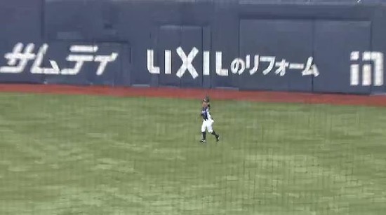 １回裏１野上三者凡退 (2)