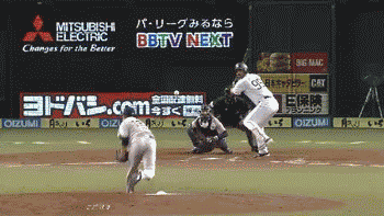 ８回裏２メヒア２ラン (1)