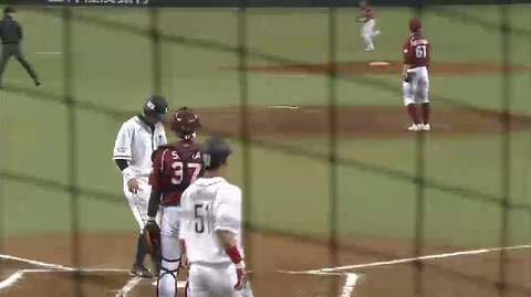 ６回おかわり２点タイムリー３