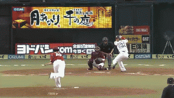 8回裏5浅村満塁弾 (2)