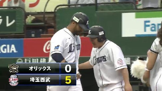 ５回裏４メヒア２ラン (4)