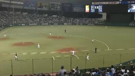 ８回裏１メヒア規定打席 (1)