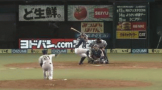 5回裏1森ヒット (1)