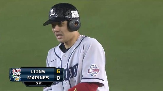 ５回表１炭谷２点タイムリー (3)