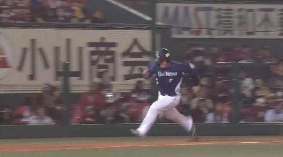 ２回表２森タイムリー (2)