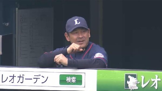 ４回表３メヒア２ラン (5)