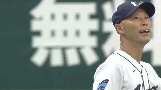 ９回表１森本 (3)