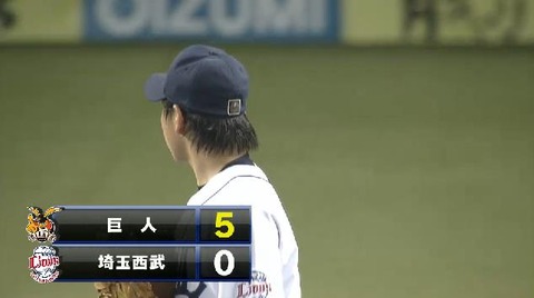 3回表4阿部2点タイムリー2ベース (2)