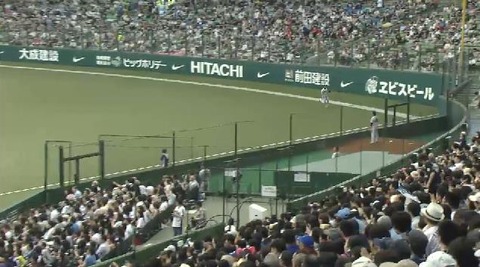 ３回裏１秋山２ベース (2)