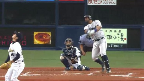 ５回表１メヒアソロ (2)