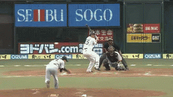 ７回裏４秋山タイムリー (1)