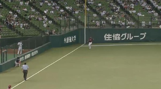 ７回裏１秋山レフトフライ (2)