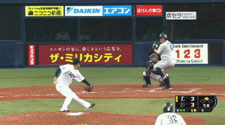 5回表2中村タイムリー (1)