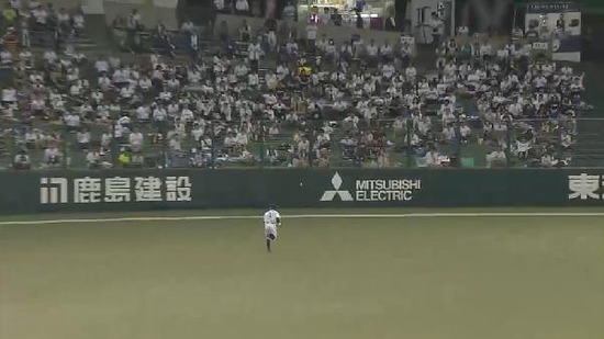 ７回表５デスパイネ走者一掃 (4)