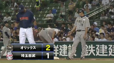 ５回表２メヒアミス、安達タイムリー (4)