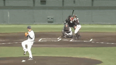 ルブラン先頭打者三振