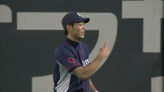 ６回裏３近藤センターフライ (3)
