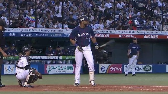 3回表2メヒアタイムリー (1)