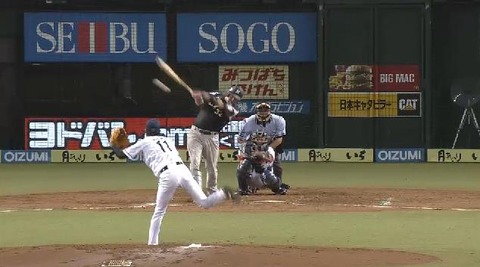 ３回表２ブラゼルタイムリーヒット (4)