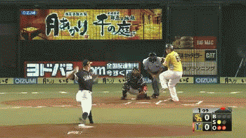 １回裏４中村タイムリー２ベース (1)