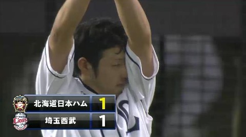 ４回表１石川タイムリー２ベース (3)