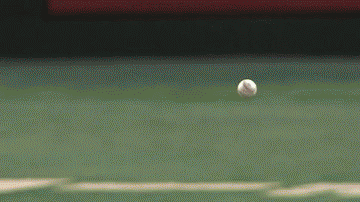 ９回表１おかわりHR (1)