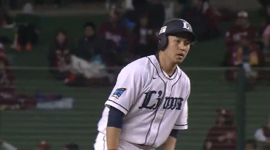 6回裏1坂田2ベース