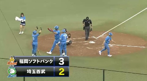 1回裏2メヒア2ラン (3)