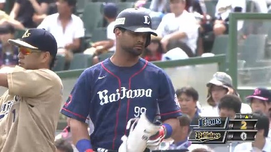 １回表４メヒア２点タイムリー (2)