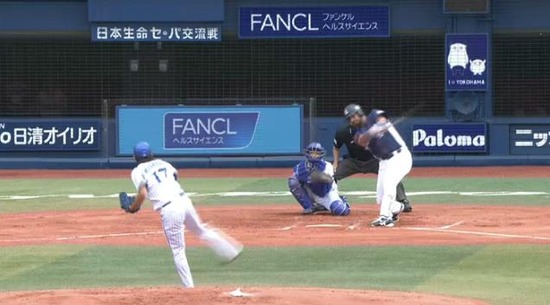 ２回表１メヒア２ベース (1)