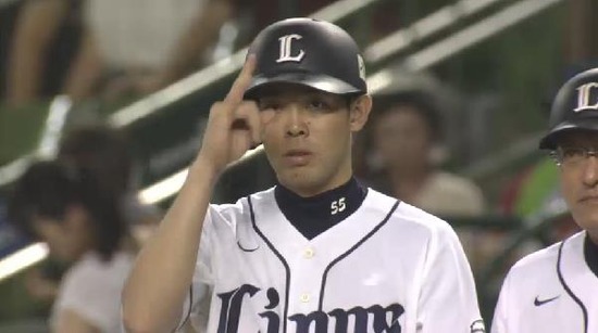 5回裏4秋山タイムリー (5)