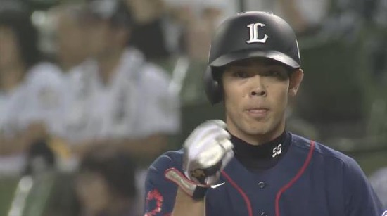 11回裏１秋山ヒット (1)
