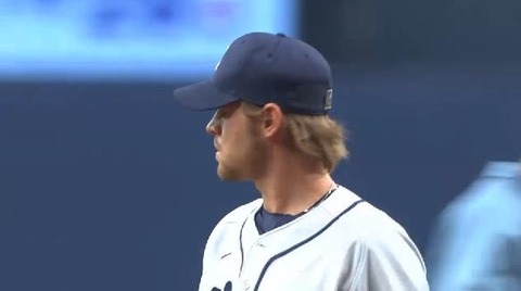 4回裏6駿太セカンドゴロ (4)