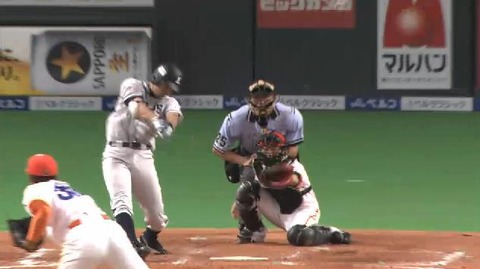 ５回表４メヒア四球秋山フェン直タイムリー (3)