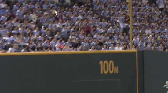 2回表７浅村満塁弾 (5)