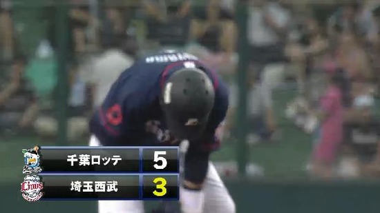 ７回裏２栗山タイムリー (1)