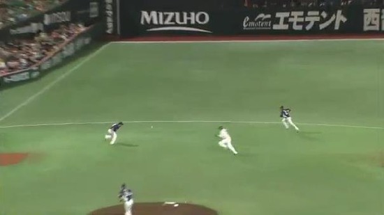 ６回裏４松田タイムリー (3)