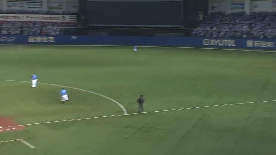 3回表2浅村ヒット1塁3塁 (2)