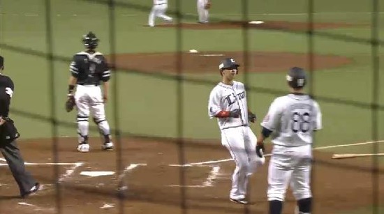 1回裏６森犠牲フライ (1)