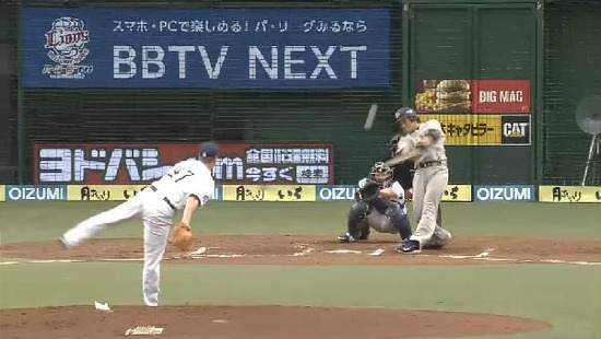 2回表２竹原タイムリー２ベース (2)