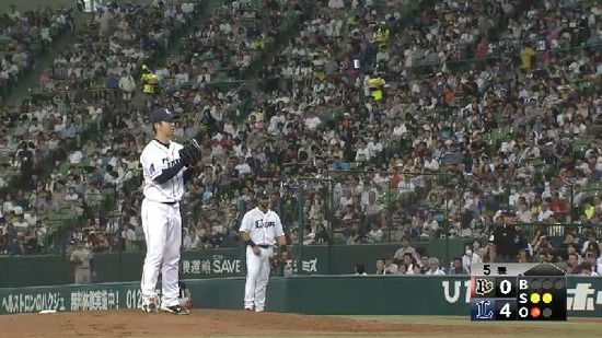 ５回表１三振 (1)