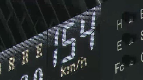 ４回表１中村三振 (2)