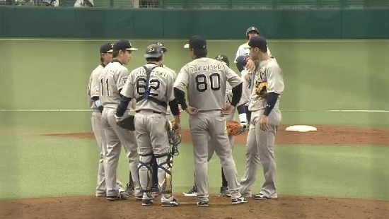 ５回裏２浅村フォアボール１塁２塁