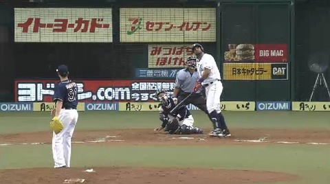 ３回裏１メヒアHR (3)
