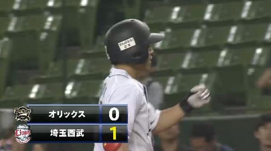 ６回裏２ツーアウト３塁脇谷タイムリー (2)