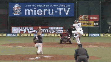 ５回裏４浅村２点タイムリー２ベース (1)